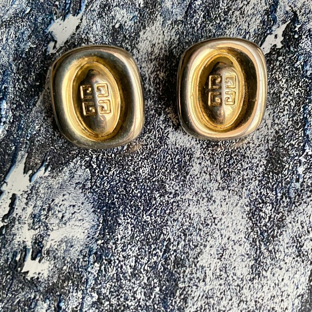 Vtg GIVENCHY earrings - post / pierced